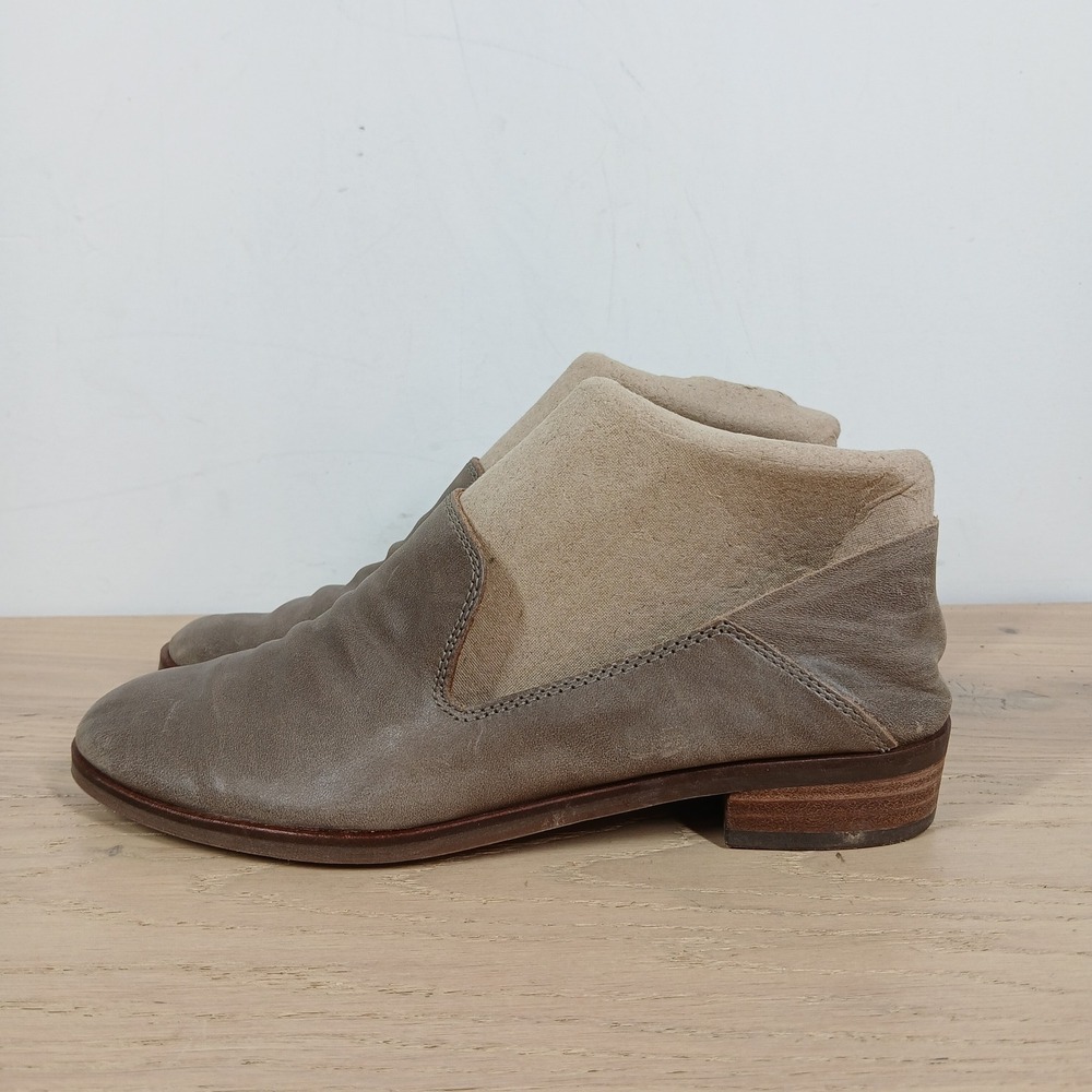 Lucky Brand Cahill Flat Women's 6.5 Tan Leather Slip On Minimalist Loafers